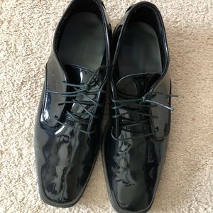 Men's size 11 dress shoes!